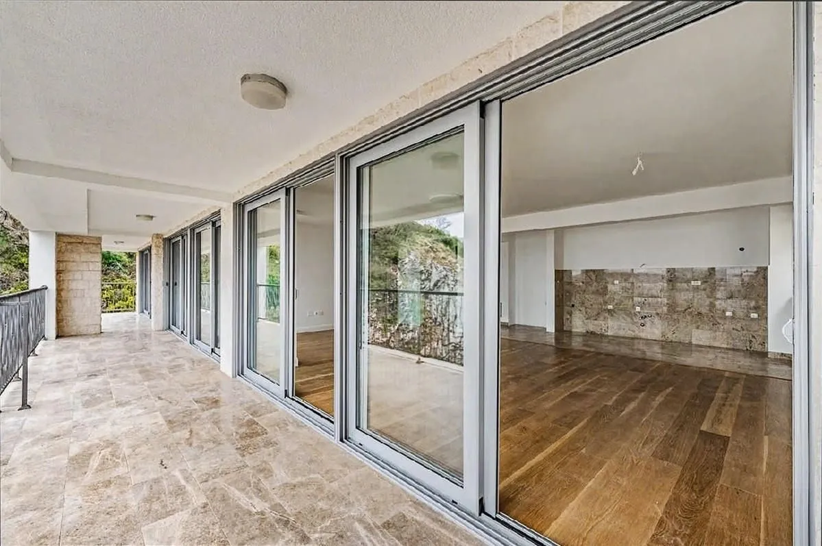 Sale, three bedroom apartment, 160m², Budva, Crna Gora