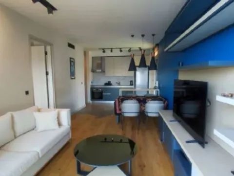 Prodaja, jednosoban stan, 48m², Tivat, Crna Gora