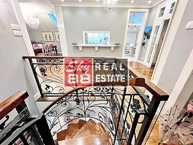 Sale, house, 600m², Savski Venac, Beograd