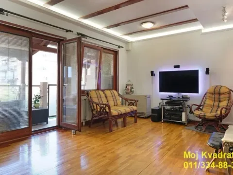 Sale, four bedroom apartment, 104m², Stari Grad, Beograd - image 3