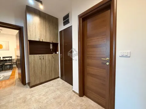 Izdavanje, dvosoban stan, 66m², Stari Aerodrom, Podgorica - image 12