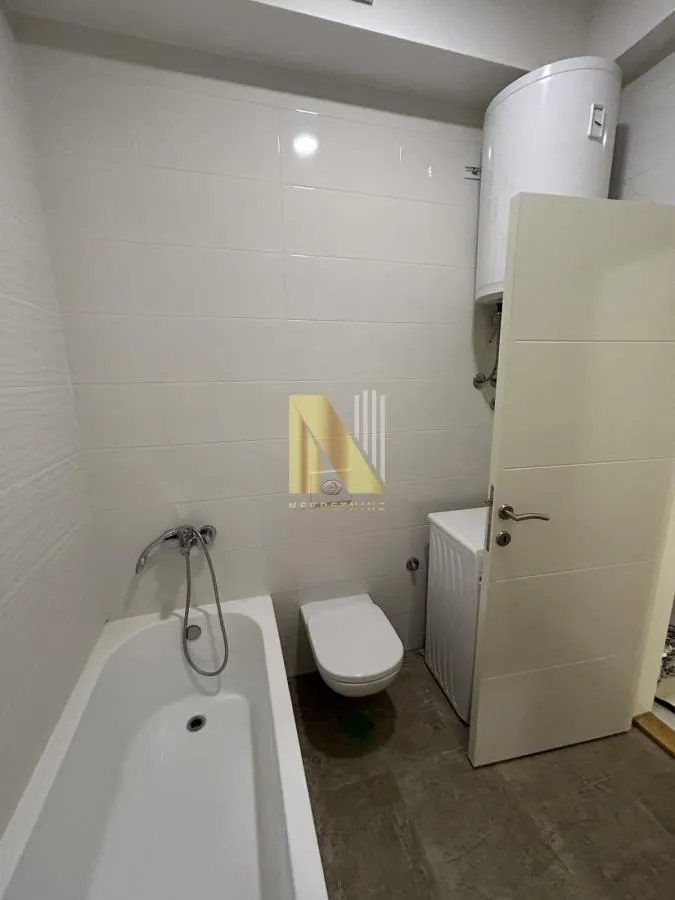 Izdavanje, dvosoban stan, 46m², Rotkvarija, Novi Sad Sve Podlokacije