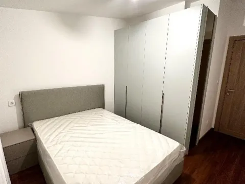 Izdavanje, četvorosoban stan, 127m², Master Kvart, Podgorica - image 11