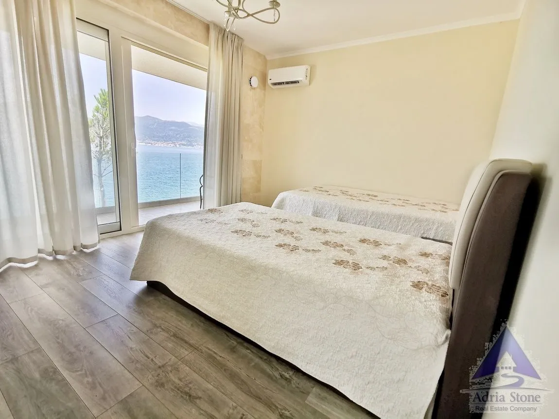 Prodaja, kuća, 185m², Krašići, Tivat
