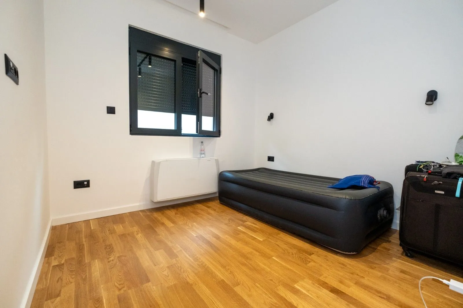 Rent, house, 180m², Gornja Gorica, Podgorica