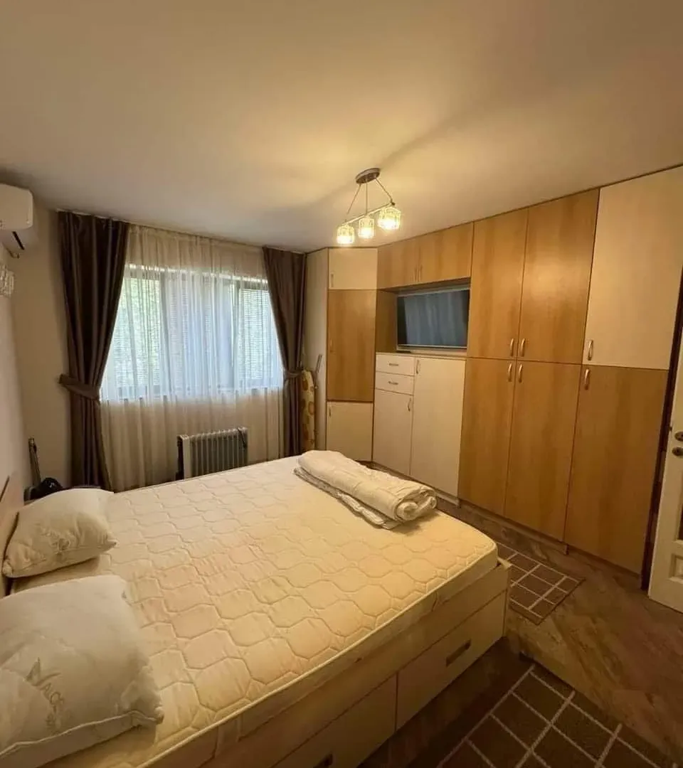 Izdavanje, jednosoban stan, 60m², Gorica C, Podgorica