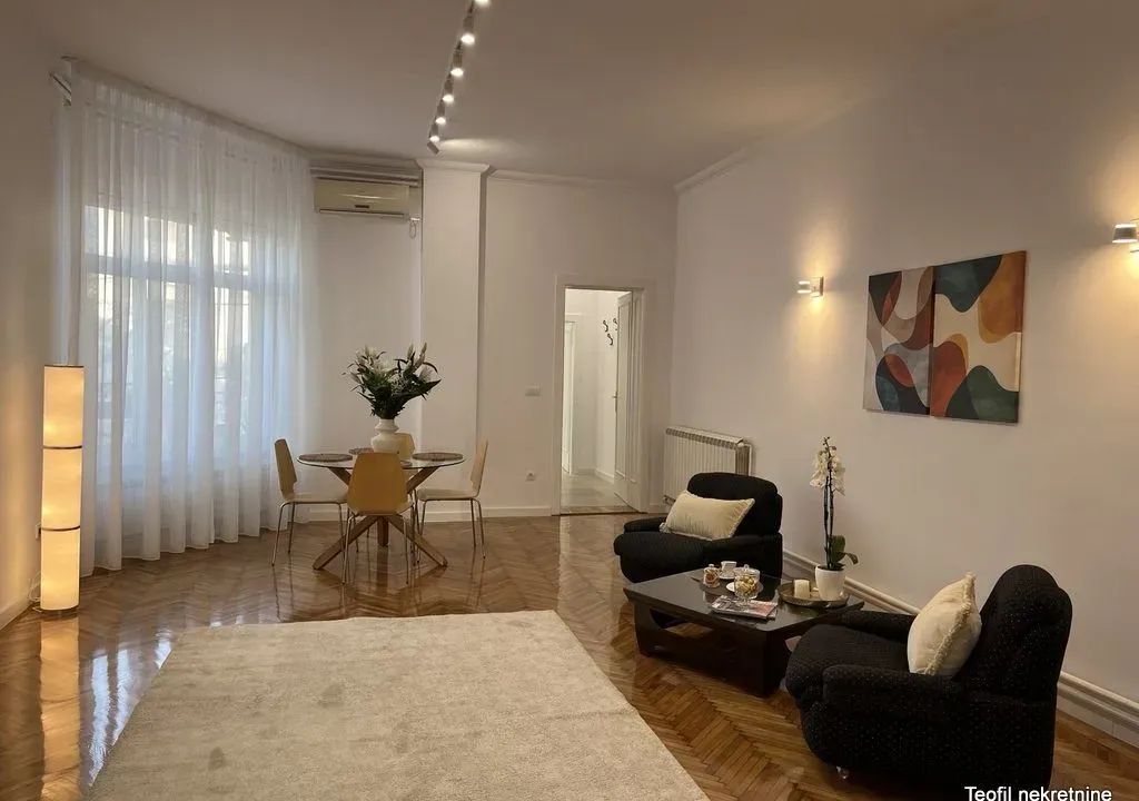 Izdavanje, dvosoban stan, 96m², Stari Grad, Beograd