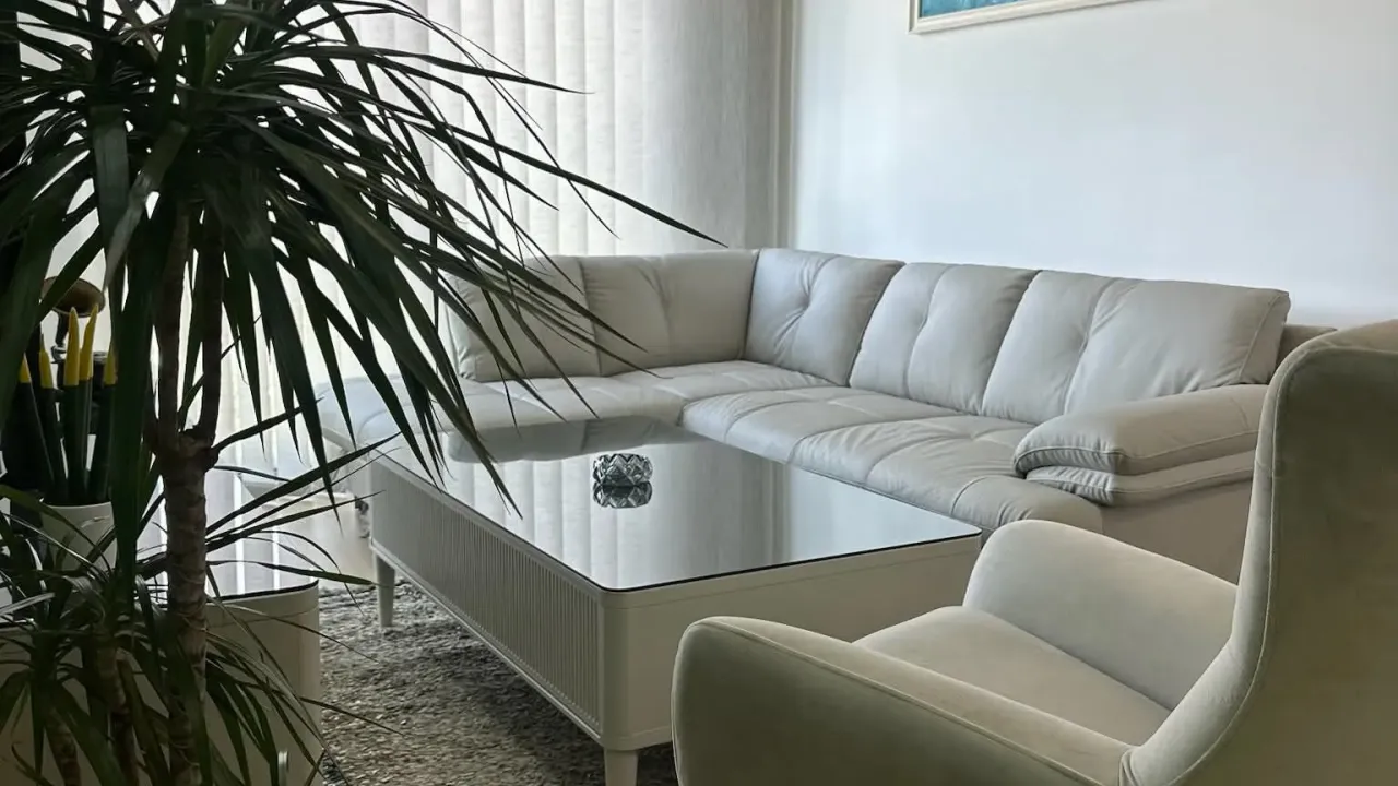 Izdavanje, jednosoban stan, 45m², Centar, Bar