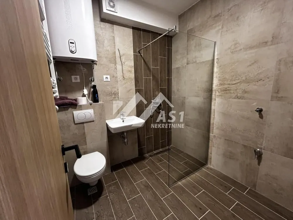 Prodaja, jednosoban stan, 32m², Stari Majur, Petrovaradin