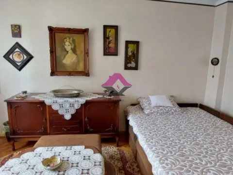 Izdavanje, trosoban stan, 66m², Zemun Sve Podlokacije, Beograd - image 16