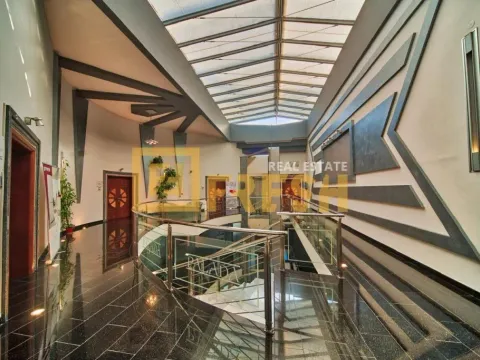 Izdavanje, poslovni prostor, 130m², Preko Morače, Podgorica - image 4