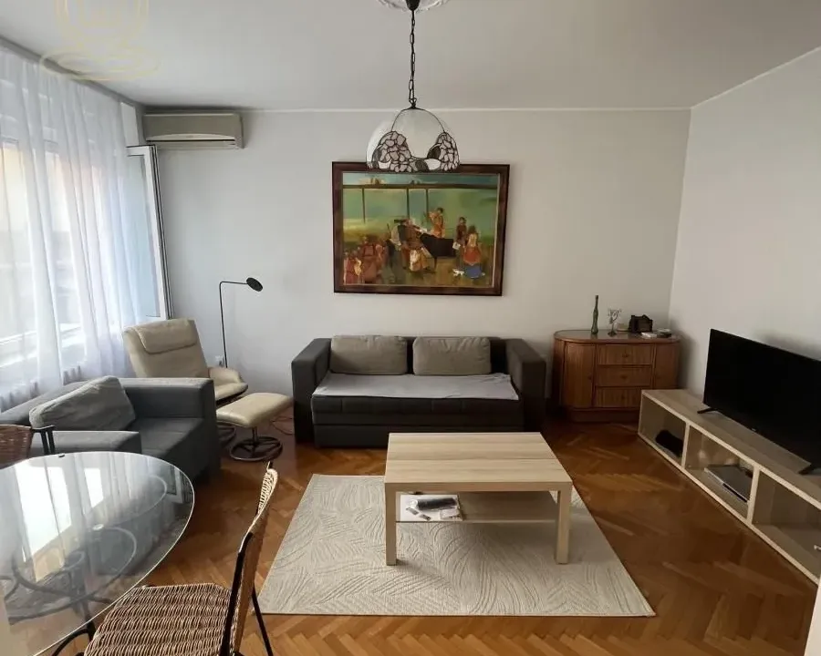 Rent, three bedroom apartment, 61m², Stari Grad, Beograd