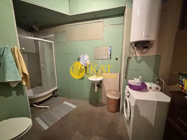 Prodaja, trosoban stan, 86m², Kalenić Pijaca, Vračar Sve Podlokacije