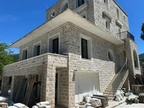 Prodaja, kuća, 500m², Donja Lastva, Tivat - image 6