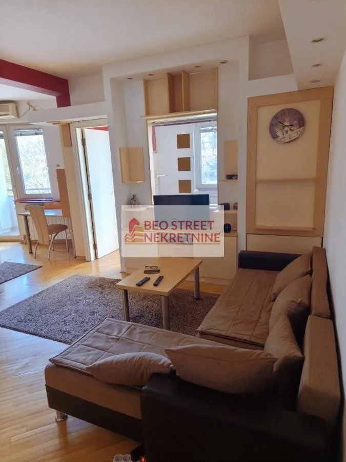 Rent, two bedroom apartment, 48m², Đeram Pijaca, Beograd