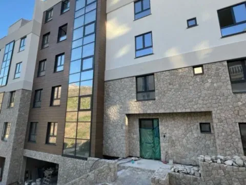 Sale, one bedroom apartment, 45m², Bečići, Budva
