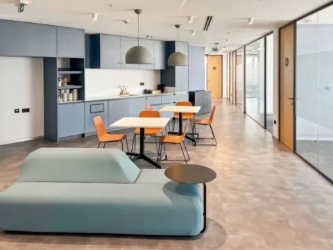 Izdavanje, poslovni prostor, 40m², Podgorica, Crna Gora - image 3