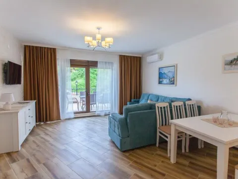 Sale, apartment, 140m², Kamenovo, Budva - image 2