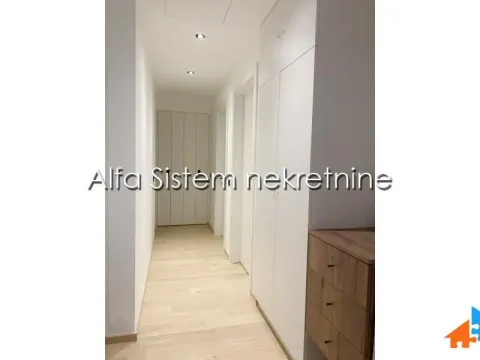 Rent, three bedroom apartment, 70m², Stari Grad, Beograd - image 10