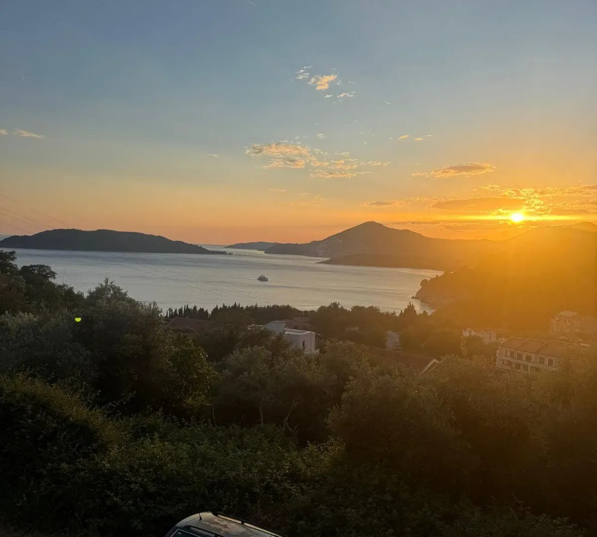 Prodaja, jednosoban stan, 50m², Kamenovo, Budva