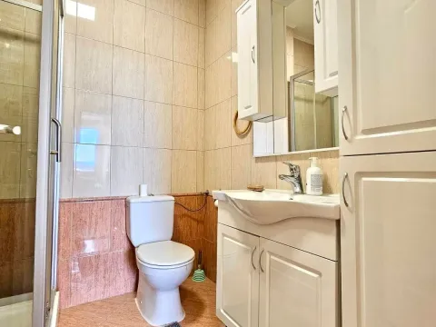 Izdavanje, jednosoban stan, 50m², Preko Morače, Podgorica - image 9