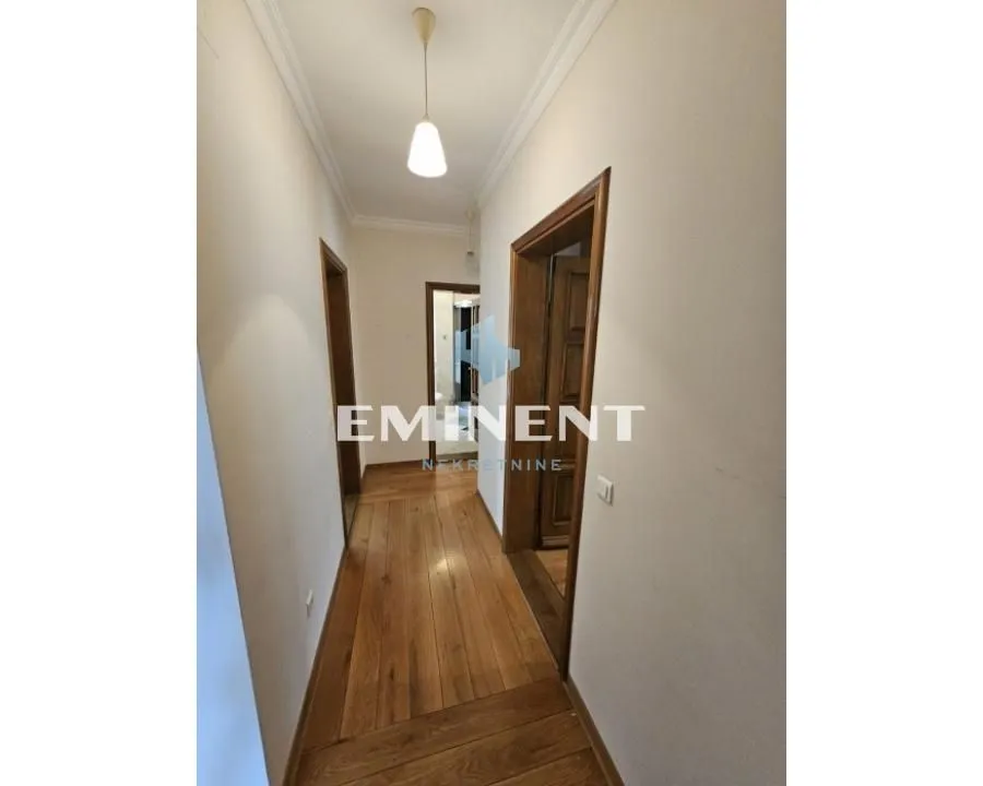 Rent, four bedroom apartment, 115m², Savski Venac, Beograd