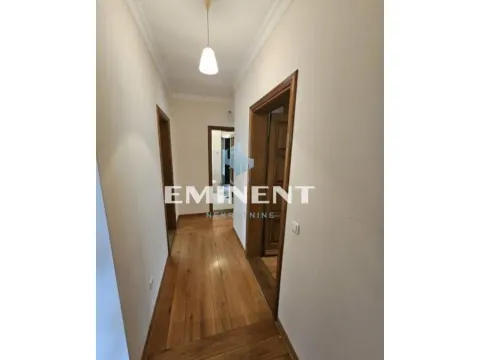 Izdavanje, četvorosoban stan, 115m², Savski Venac, Beograd - image 7