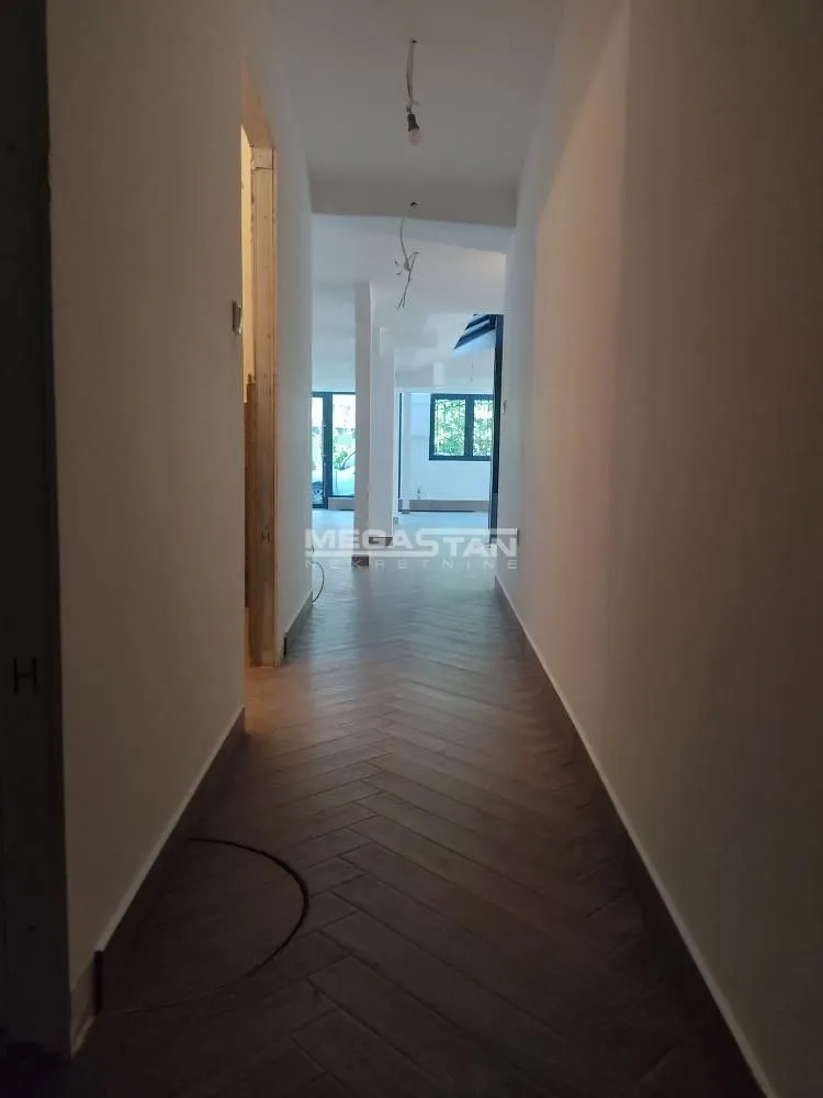 Rent, office space, 145m², Stari Grad, Beograd