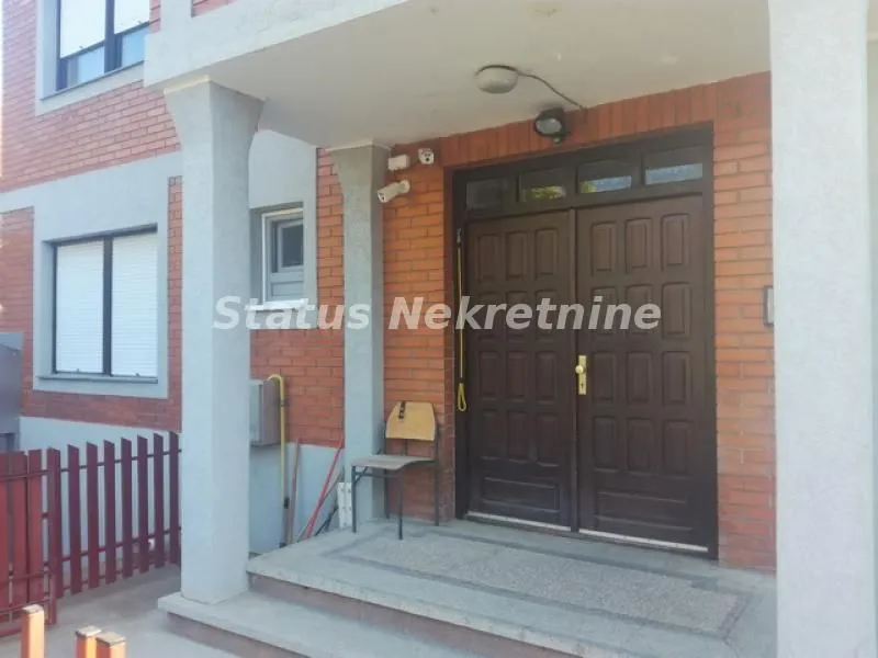 Prodaja, kuća, 459m², Petrovaradin, Novi Sad