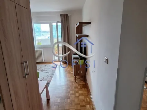 Izdavanje, dvosoban stan, 47m², Sajam, Novi Sad Sve Podlokacije - image 9
