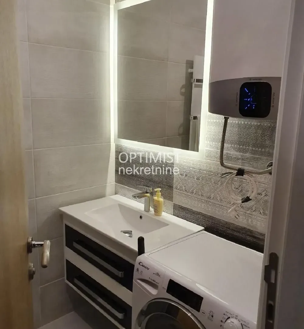 Rent, one bedroom apartment, 35m², Crveni Krst, Beograd