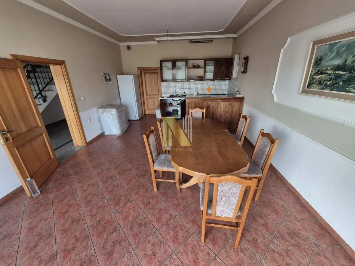 Rent, office space, 800m², Sajlovo, Novi Sad Sve Podlokacije