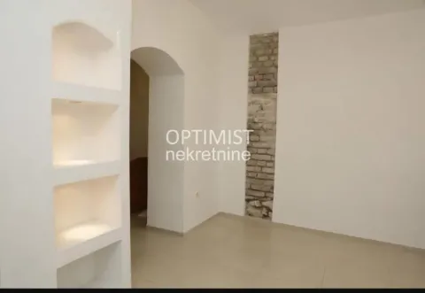 Prodaja, poslovni prostor, 38m², Stari Grad, Beograd - image 7