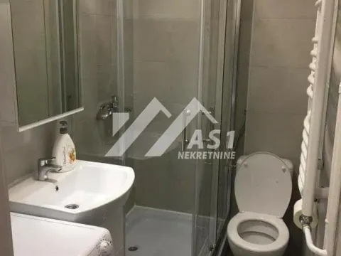 Izdavanje, trosoban stan, 59m², Železnička Stanica, Novi Sad Sve Podlokacije - image 7