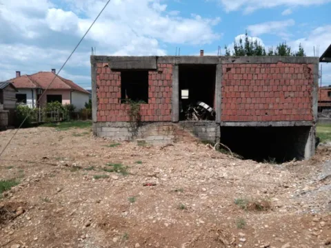 Prodaja, kuća, 610m², Gornja Gorica, Podgorica - image 7