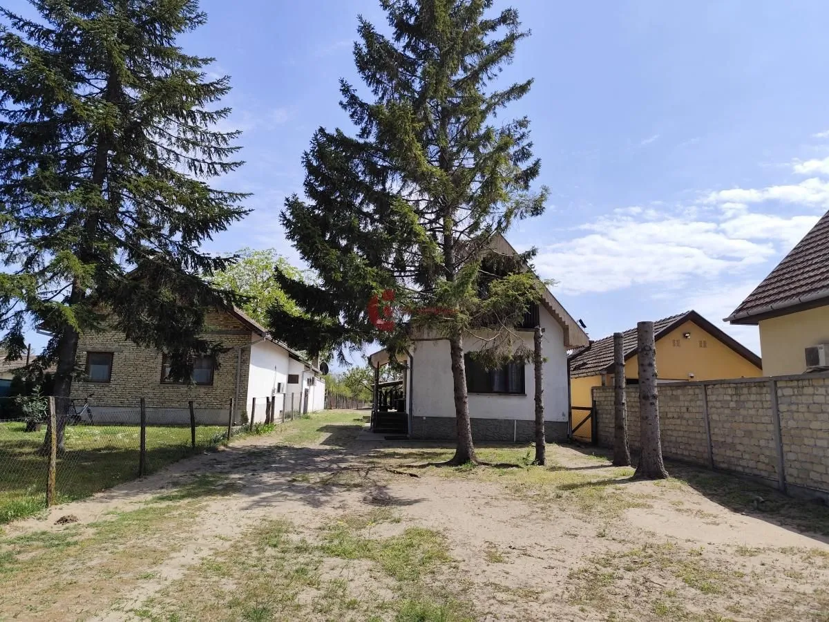 Prodaja, kuća, 44m², Kelebija, Subotica