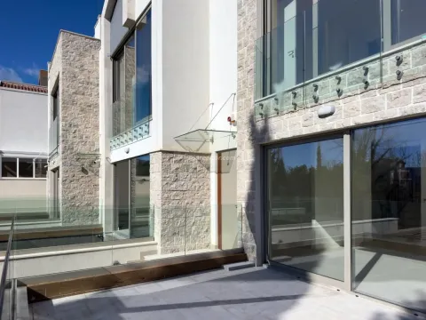 Sale, house, 312m², Donja Lastva, Tivat - image 3