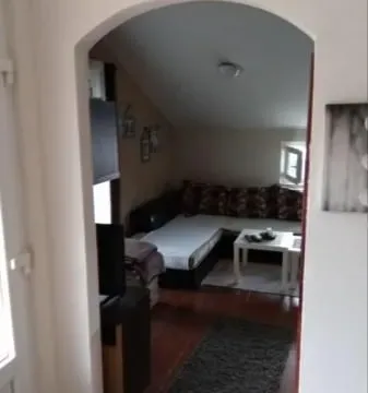 Sale, one bedroom apartment, 50m², Tivat, Crna Gora - image 2