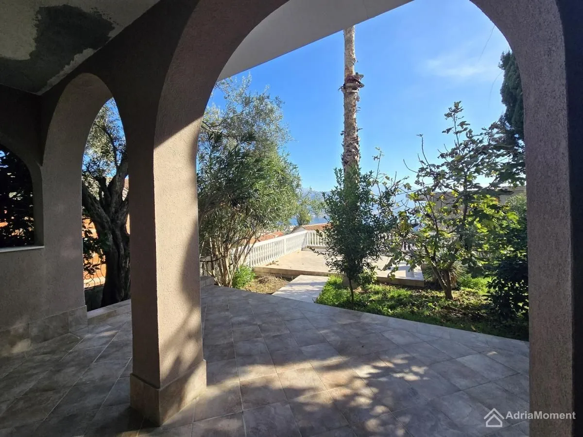 Prodaja, kuća, 162m², Bijela, Herceg Novi