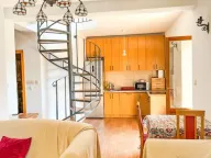 Rent, two bedroom apartment, 80m², Donja Lastva, Tivat - image 7