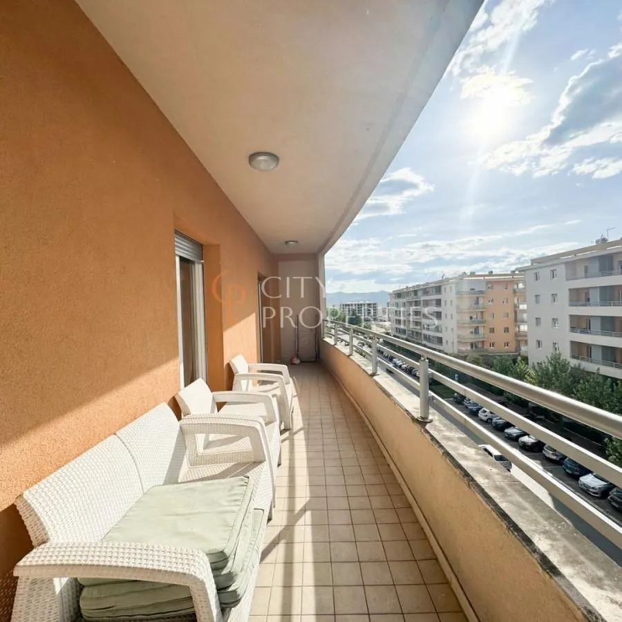 Izdavanje, stan, 75m², City Kvart, Podgorica