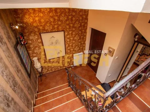 Prodaja, trosoban stan, 155m², Gorica C, Podgorica - image 17