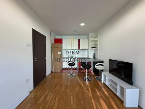 Prodaja, jednosoban stan, 44m², Krivi Most, Podgorica - image 3