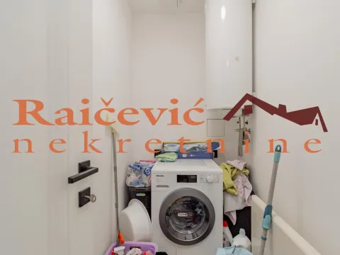 Prodaja, trosoban stan, 102m², Zemun Sve Podlokacije, Beograd - image 12