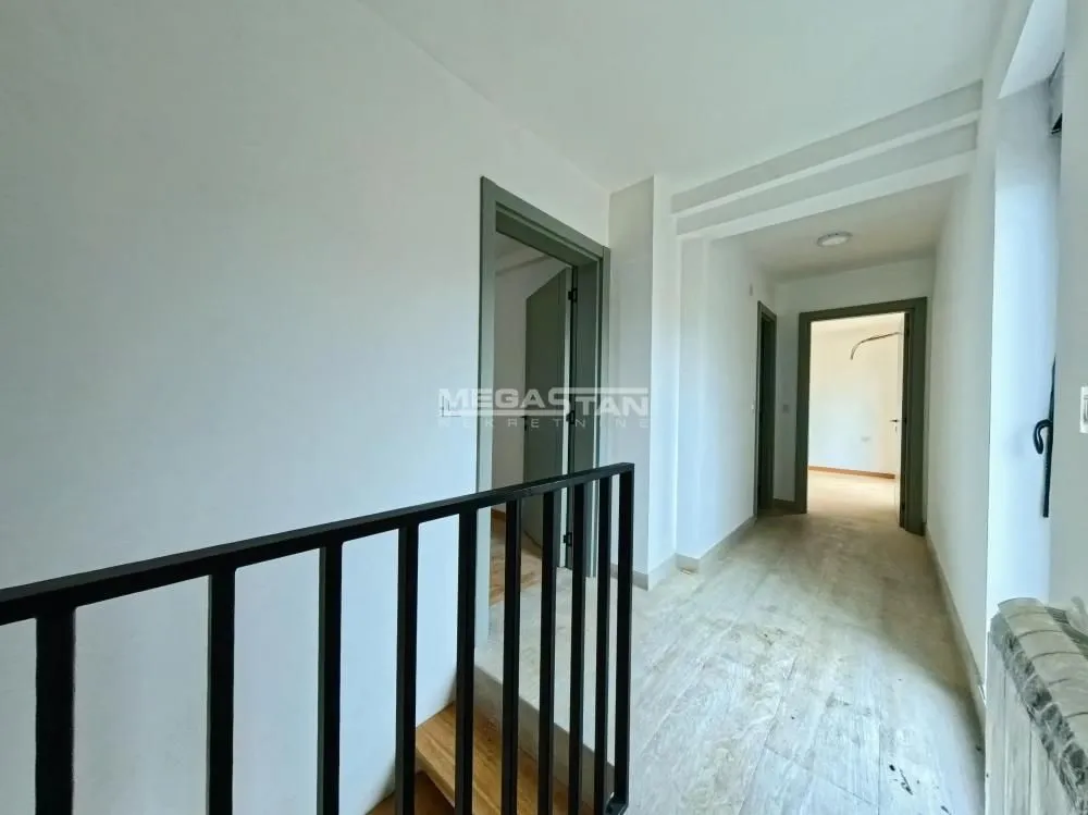 Prodaja, stan, 134m², Autokomanda, Voždovac Sve Podlokacije