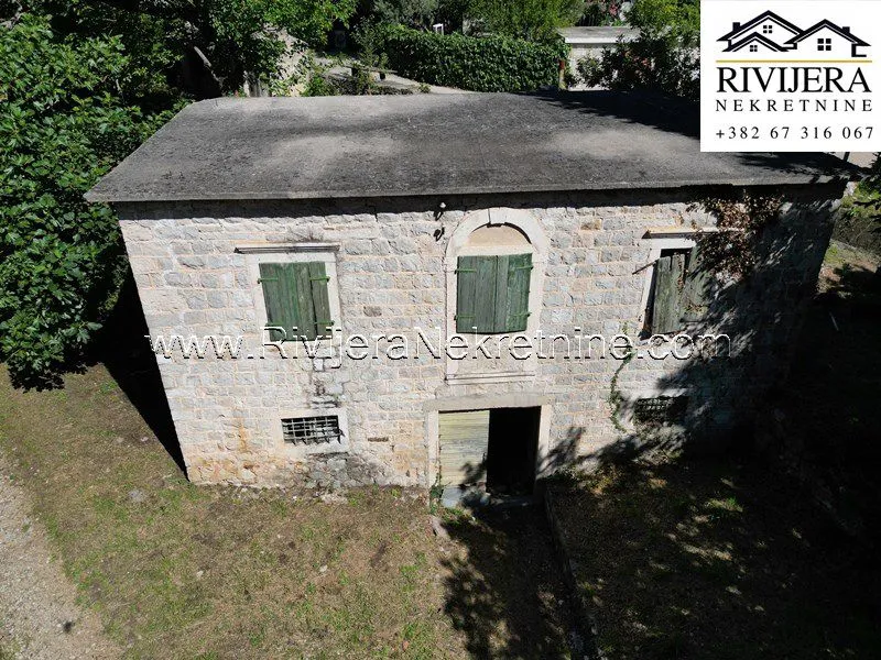 Prodaja, kuća, 107m², Kamenari, Herceg Novi