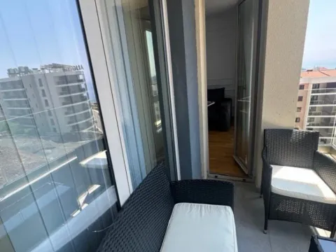 Izdavanje, jednosoban stan, 50m², Bečići, Budva - image 8