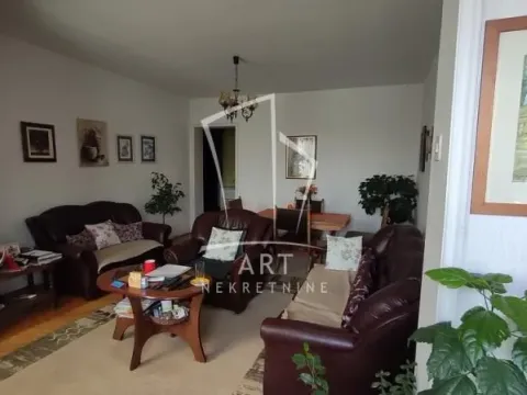 Prodaja, kuća, 253m², Kumodraž Sve Podlokacije, Beograd - image 5