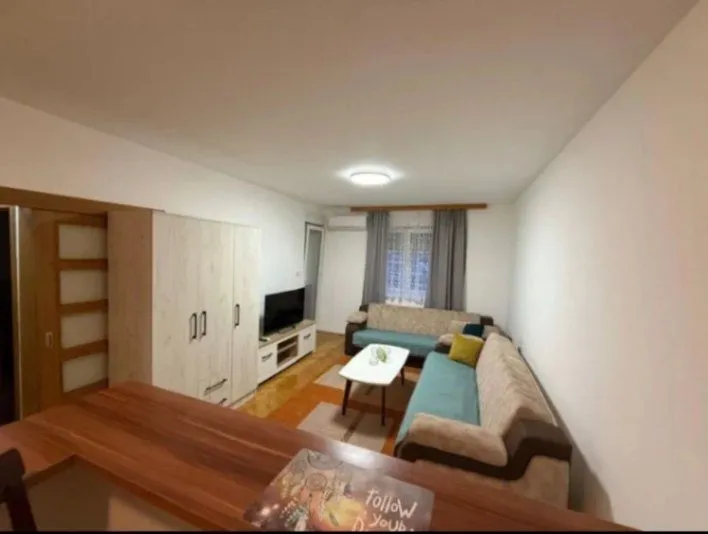 Rent, one bedroom apartment, 49m², Stari Aerodrom, Podgorica