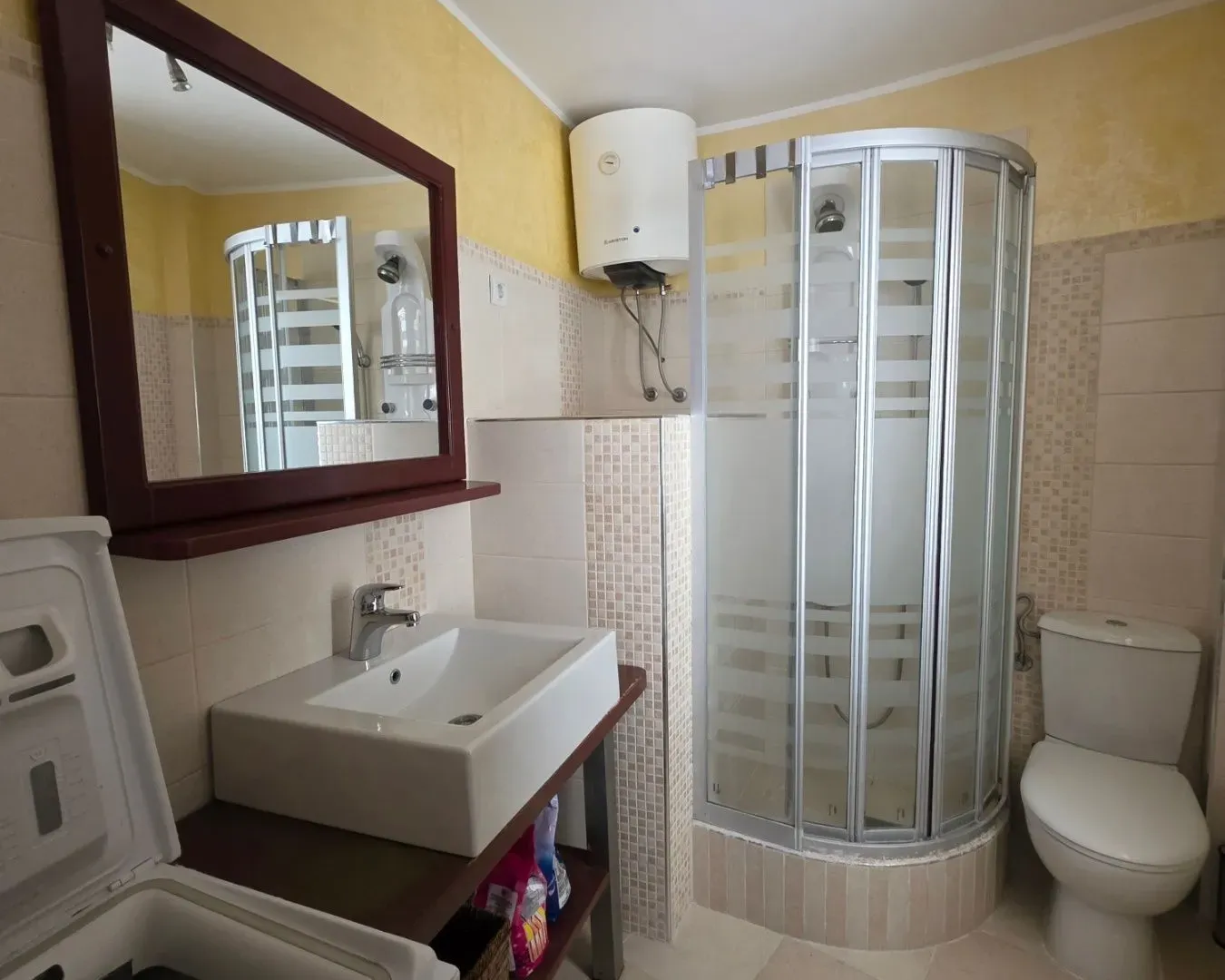 Rent, three bedroom apartment, 120m², Stari Grad, Budva